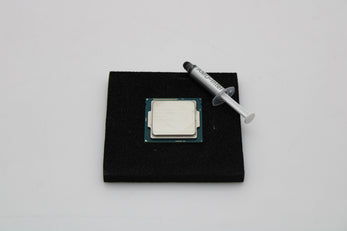 Intel SR1QJ Core i5-4590 Quad Core 3.3GHz LGA1150 Processor w/ Thermal Grease, Used