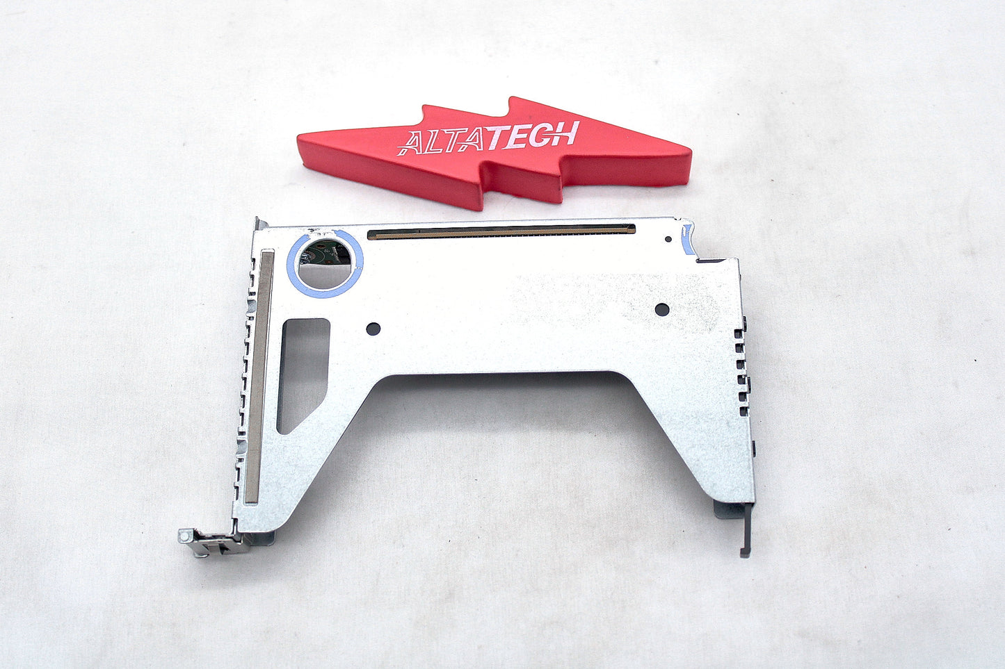 Lenovo 00FC128 Riser Card for Lenovo RD350, Used