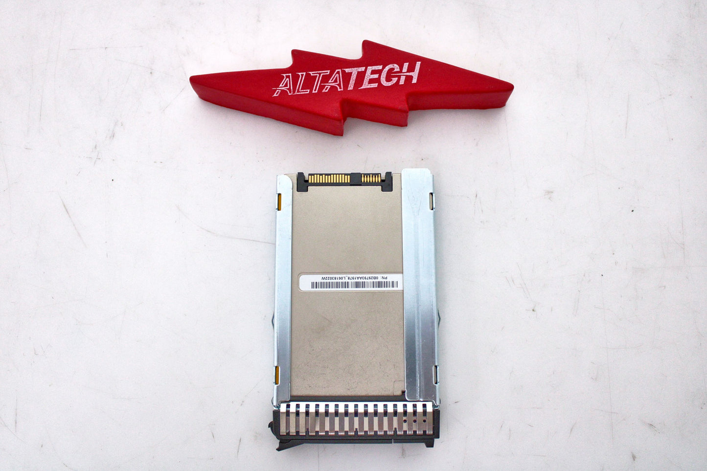 Lenovo 00FN410 1.6TB 12G SAS MLC G3HS SSD, Used