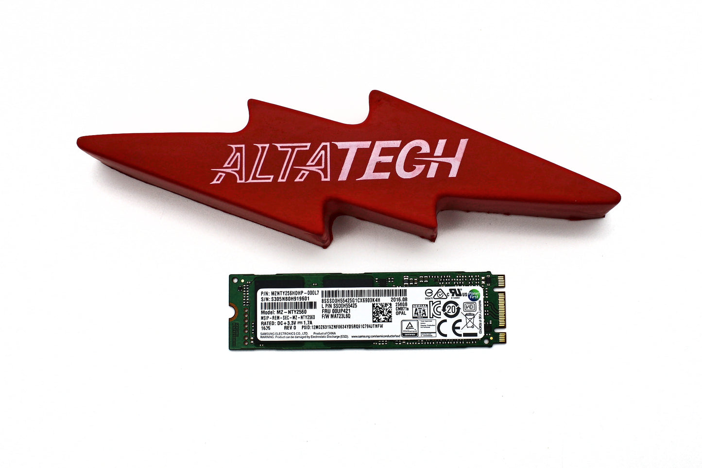 Lenovo 00UP421 256GB SSD m.2 Sata Opal cm871a (2, Used