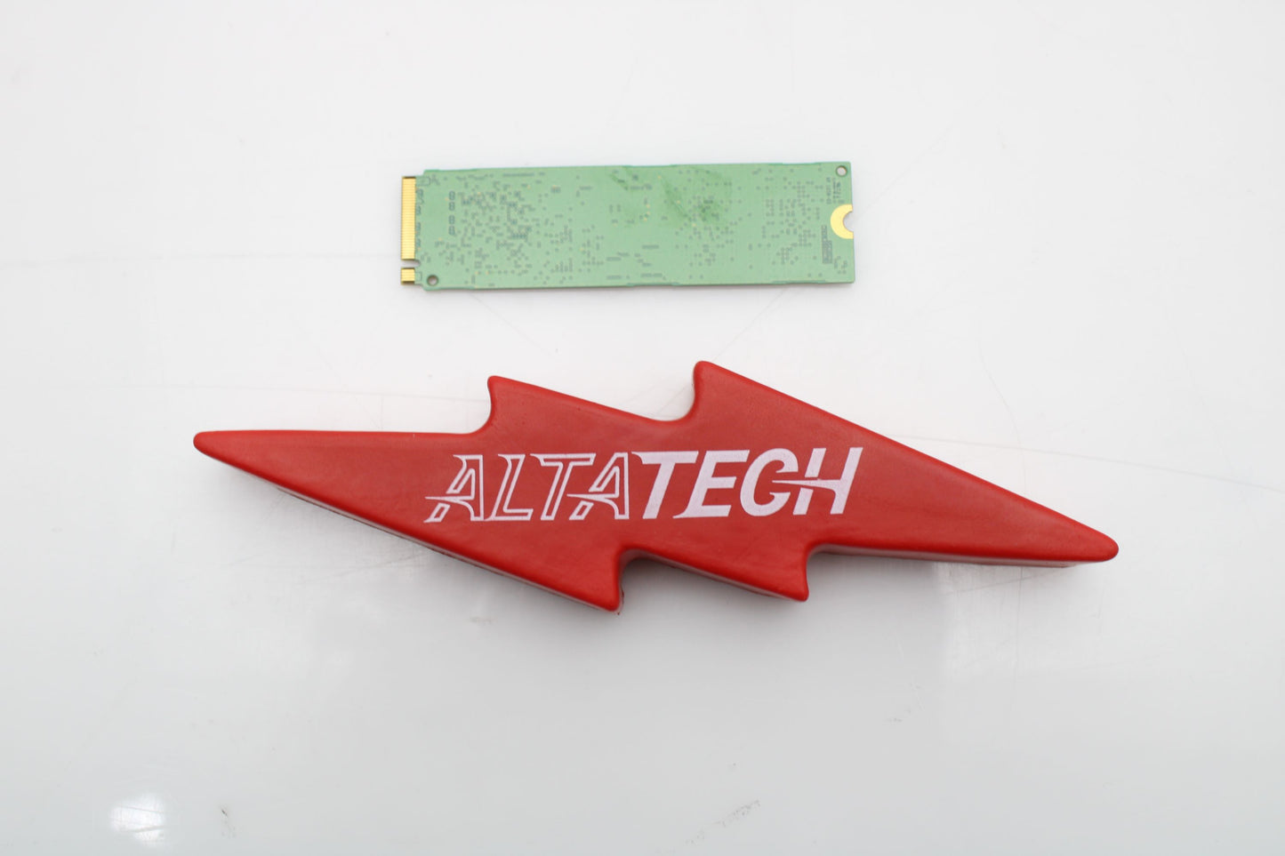 Lenovo 00UP437 512GB SSD M.2 NVME 80 OPAL PM961 (1, Used