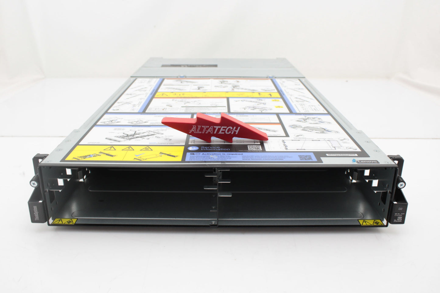 Lenovo 7X20CTO1WW ThinkSystem CTO D2 Enclosure for 4x SD530 (7X21CTO1WW), Used