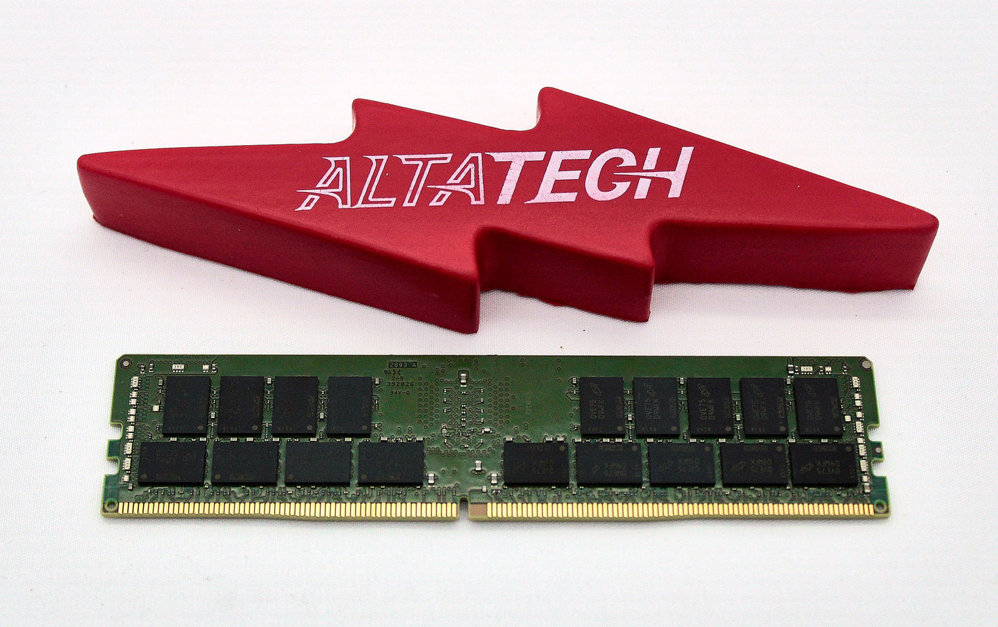 Micron MTA36ASF4G72PZ-3G2R1 32GB PC4-25600AA DDR4-3200 2RX4 ECC, Used