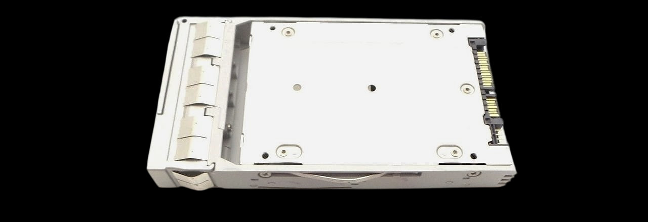 Oracle 371-5052 512GB SSD SATA-2 2.5", Used