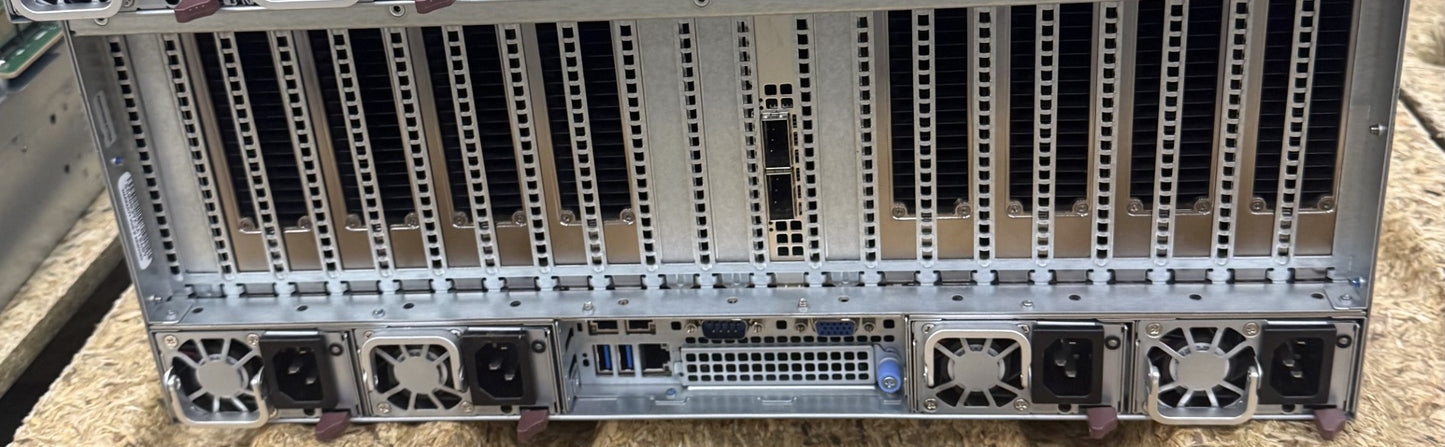 SuperMicro AS-4125GS-TNRT 2X EPYC 64C/ 1TB DDR5 / 8X Nvidia A100 80GB NVL PCIe, Used